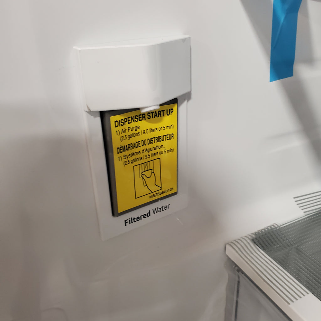 Pictures of LG 25 cu. ft. Counter-Depth MAX™ with Zero Clearance™ 3-Door French Door Refrigerator with Thin Door Design 3SD699 - LF25Z6211S - Open Box - Neu Appliance Outlet - Discount Appliance Outlet in Austin, Tx