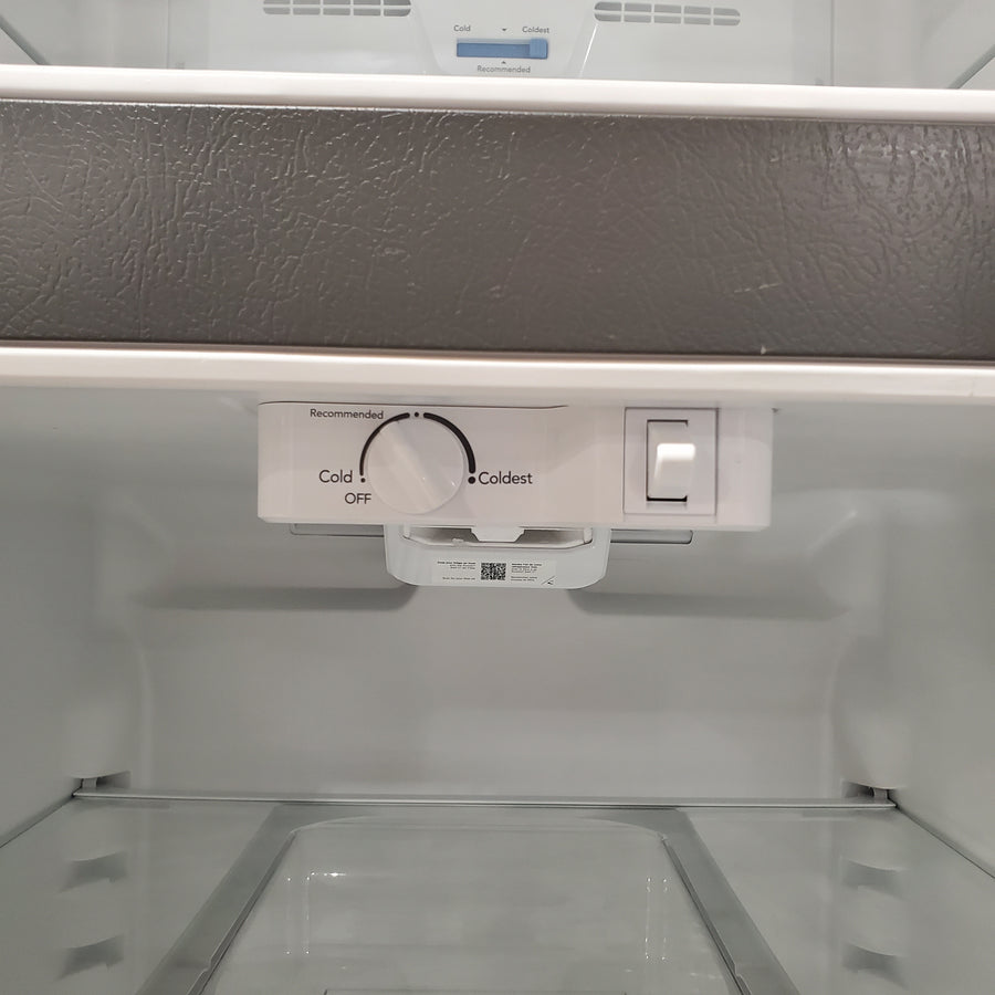 Frigidaire 18.3 cu. ft. 30" Wide Top Freezer Refrigerator with EvenTemp Cooling System 31132SD80 - FFTR1835VS - Scratch & Dent (Moderate)
