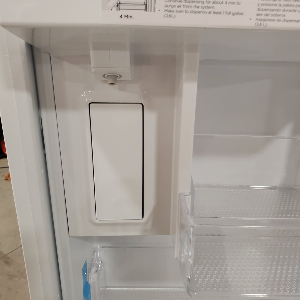Pictures of Frigidaire 29 Cu. Ft. Standard-Depth French Door Refrigerator in Stainless Steel - 3SD555 - FRFN2813AF - Scratch & Dent (Moderate) - Neu Appliance Outlet - Discount Appliance Outlet in Austin, Tx