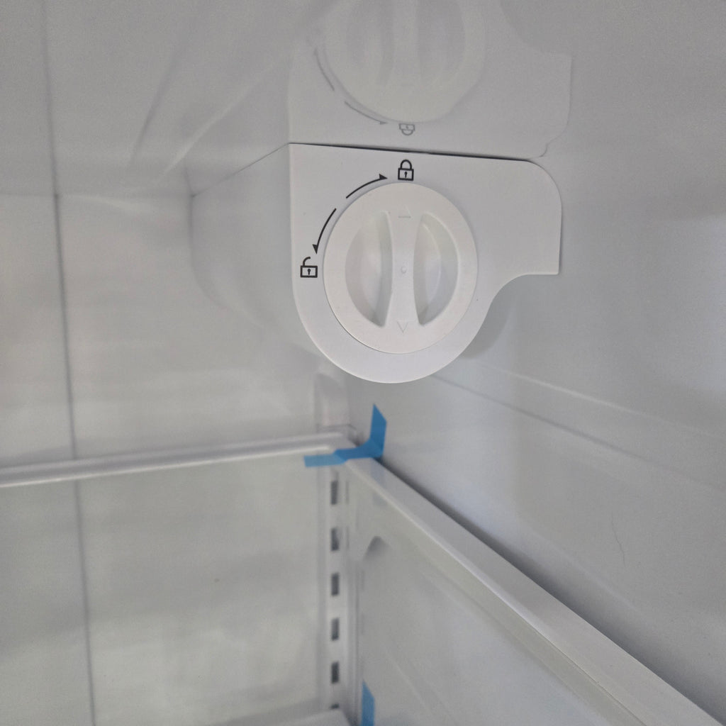 Pictures of Fingerprint Resistant Brushed Steel ENERGY STAR Hisense 26.6 cu. ft. 3 Door French Door Refrigerator with Icemaker and Internal Water Dispenser - Scratch & Dent - (Minor) - Neu Appliance Outlet - Discount Appliance Outlet in Austin, Tx