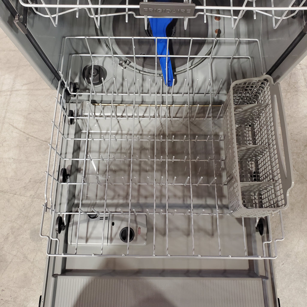 Pictures of Frigidaire Front Control Built In Dishwasher with 5-Level Wash System in Stainless Steel 3SD447 - FDPC4221AS - Open Box - Neu Appliance Outlet - Discount Appliance Outlet in Austin, Tx