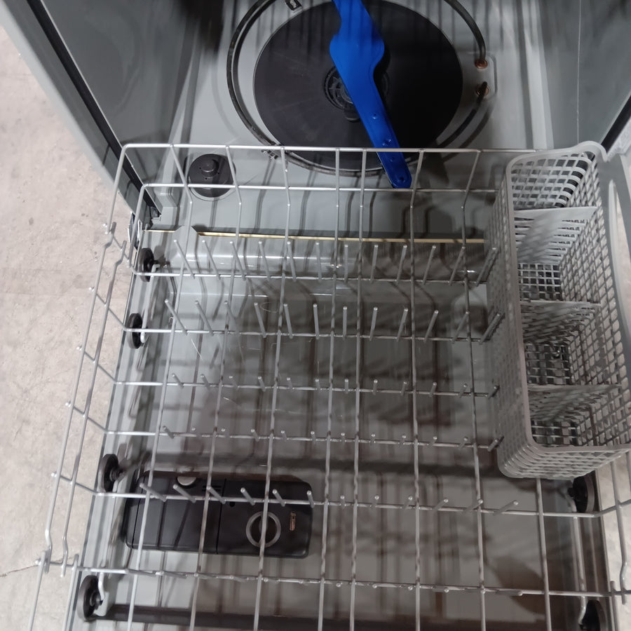 Frigidaire Front Control Built In Dishwasher with 5-Level Wash System in Stainless Steel 251318SD1337 - FDPC4221AS - Scratch & Dent (Minor)