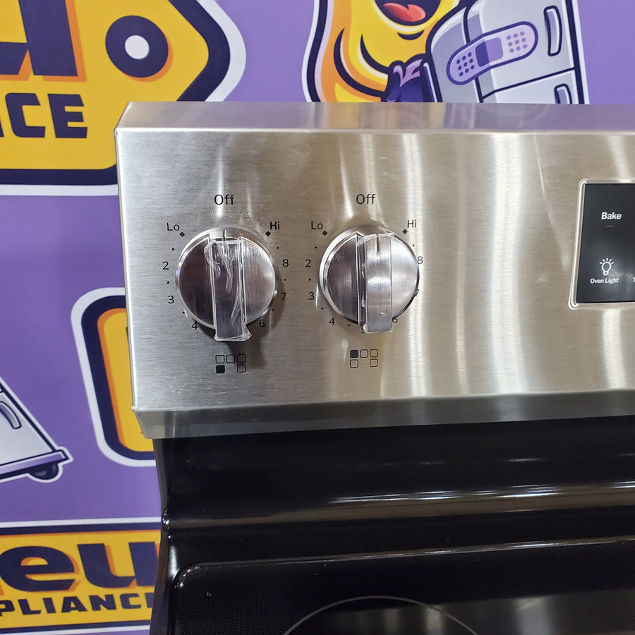 GE Stainless Steel Free-Standing Electric Range with Crisp Mode 17SD30 - GRF500PVSS - Open Box