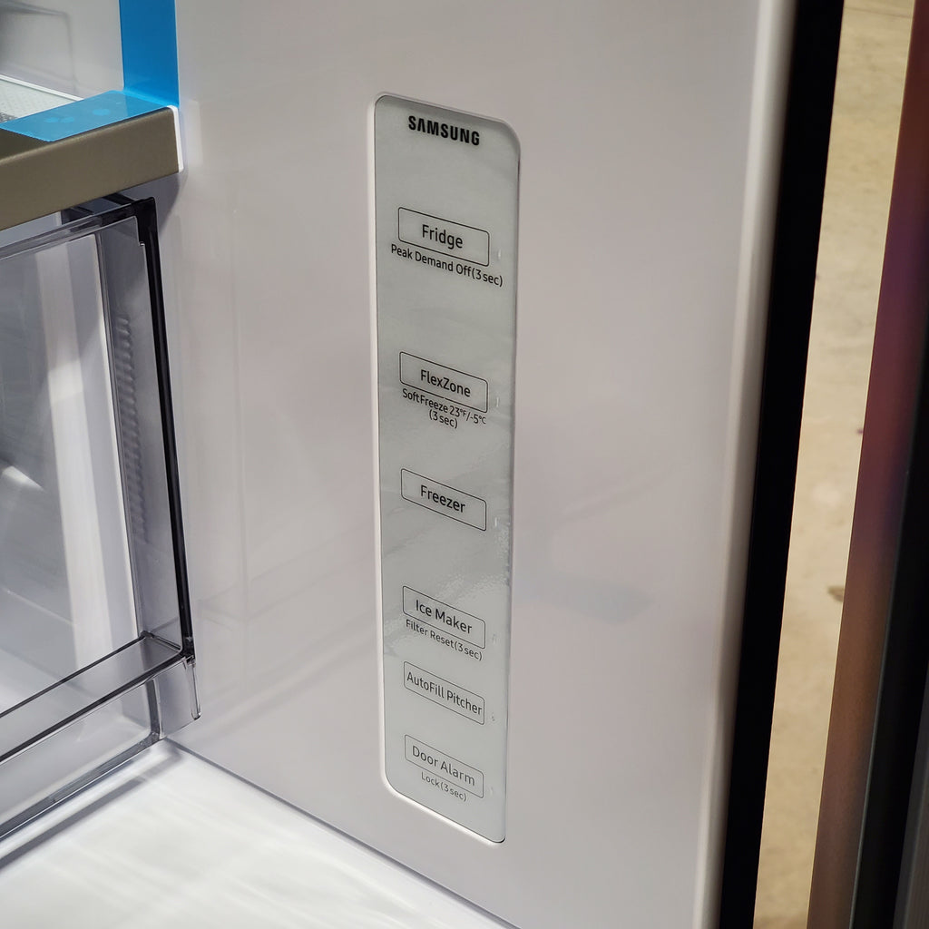 Pictures of Samsung Bespoke 29 cu ft. 4-Door Standard Depth French Door Smart Refrigerator with Beverage Center Auto Fill Pitcher and Dual Ice Maker with Ice Bites™ in White Glass 4SD401 - RF29BB86004MAA - Open Box - Neu Appliance Outlet - Discount Appliance Outlet in Austin, Tx