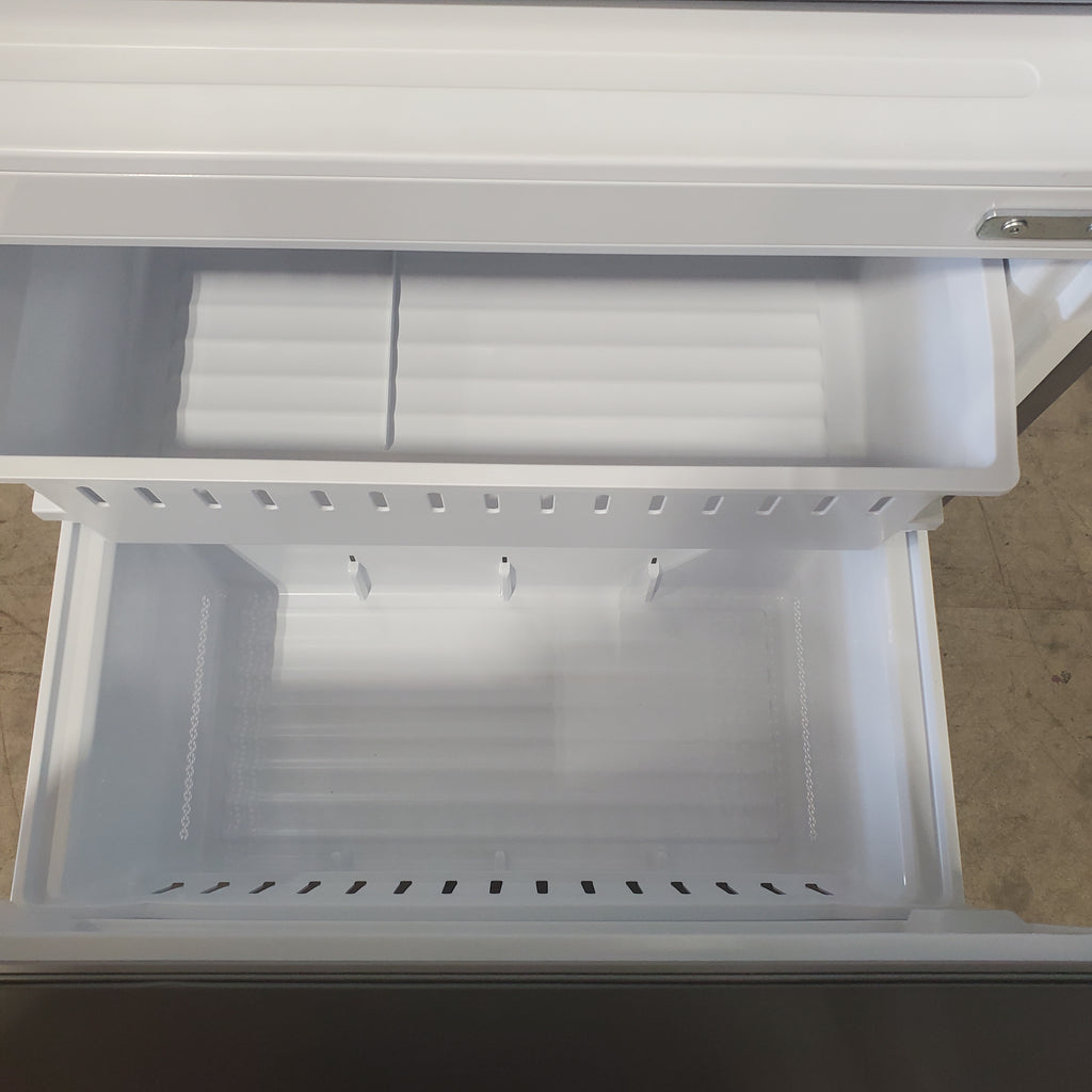 Pictures of Hisense 17.2 cu. ft. Fingerprint-Resistant Stainless Steel Refrigerator with LED Lighting, Metal Glide Doors, and Bottom Freezer HRB171N6ASE - Open Box - Neu Appliance Outlet - Discount Appliance Outlet in Austin, Tx