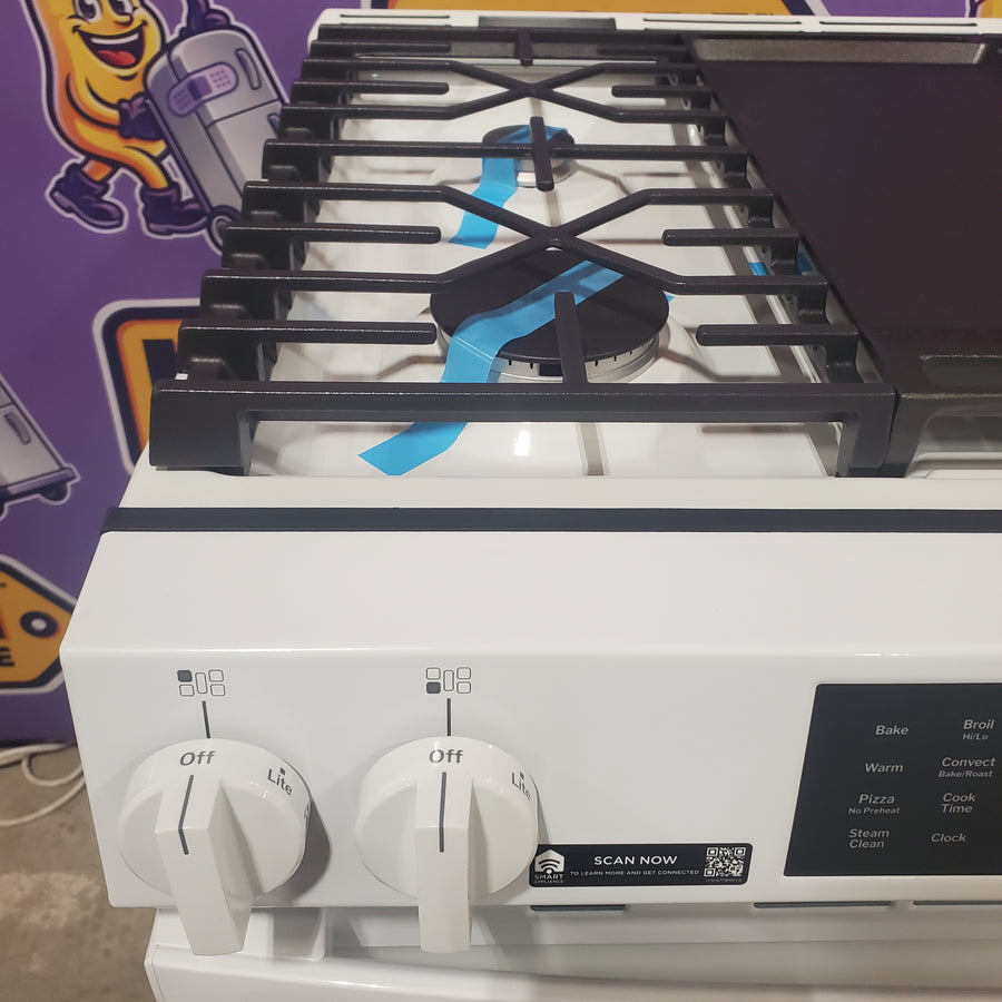 GE 30 in. 5-Burners Slide-In Smart Gas Convection Range in White with EasyWash Oven Tray And No-Preheat Air Fry GGS600AVWW - Scratch & Dent (Minor)