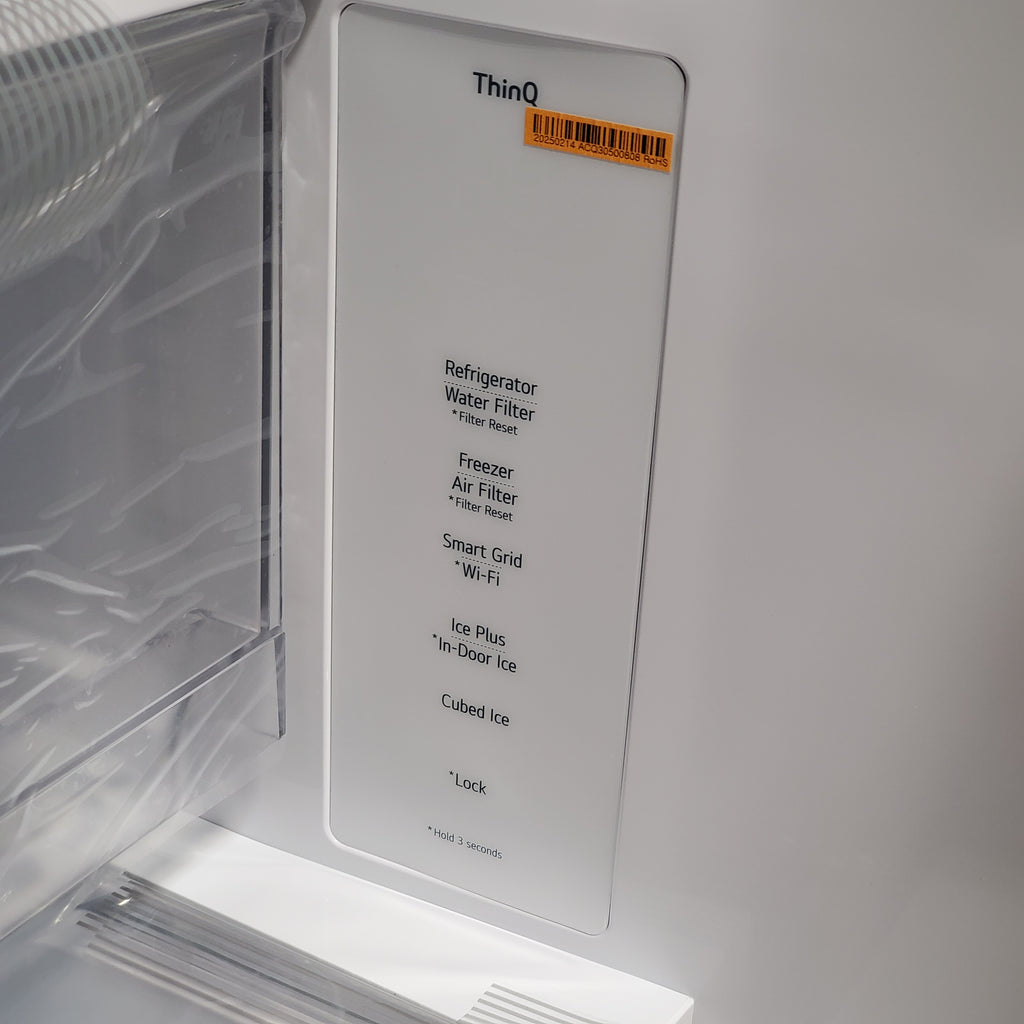 LG 31 cu. ft. Smart Standard-Depth MAX™ French Door Refrigerator with Dual Ice 3SD919 - LRFXS3106S - Scratch & Dent (Minor)