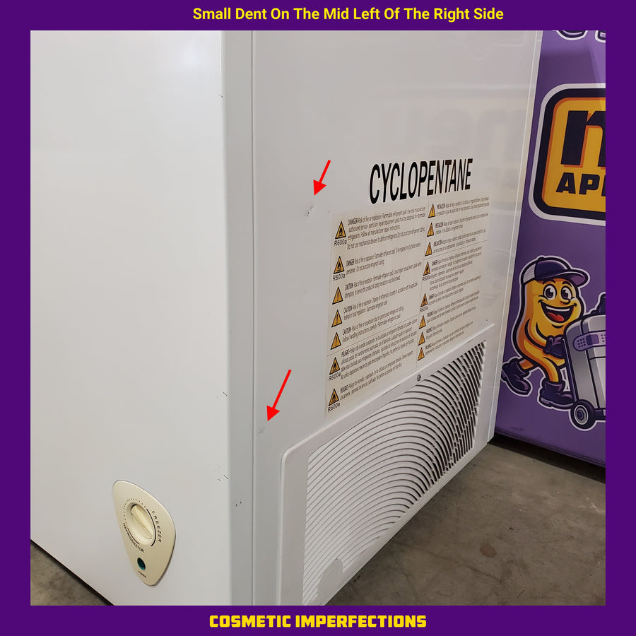 Hisense Garage Ready 17.7 cu. ft. Convertible Chest Freezer/Refrigerator 30133SD108 - CFC177M6AWD - Scratch & Dent (Minor)