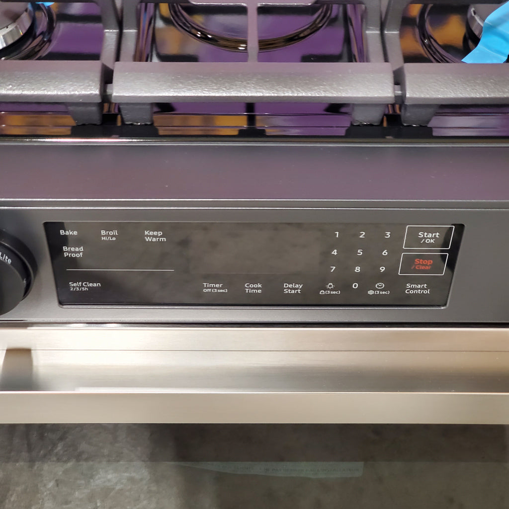 Pictures of Samsung Bespoke 6.0 cu. ft. Smart Slide-In Gas Range with Precision Knobs in Stainless Steel NSG6DG8100SR - Scratch & Dent (Minor) - Neu Appliance Outlet - Discount Appliance Outlet in Austin, Tx