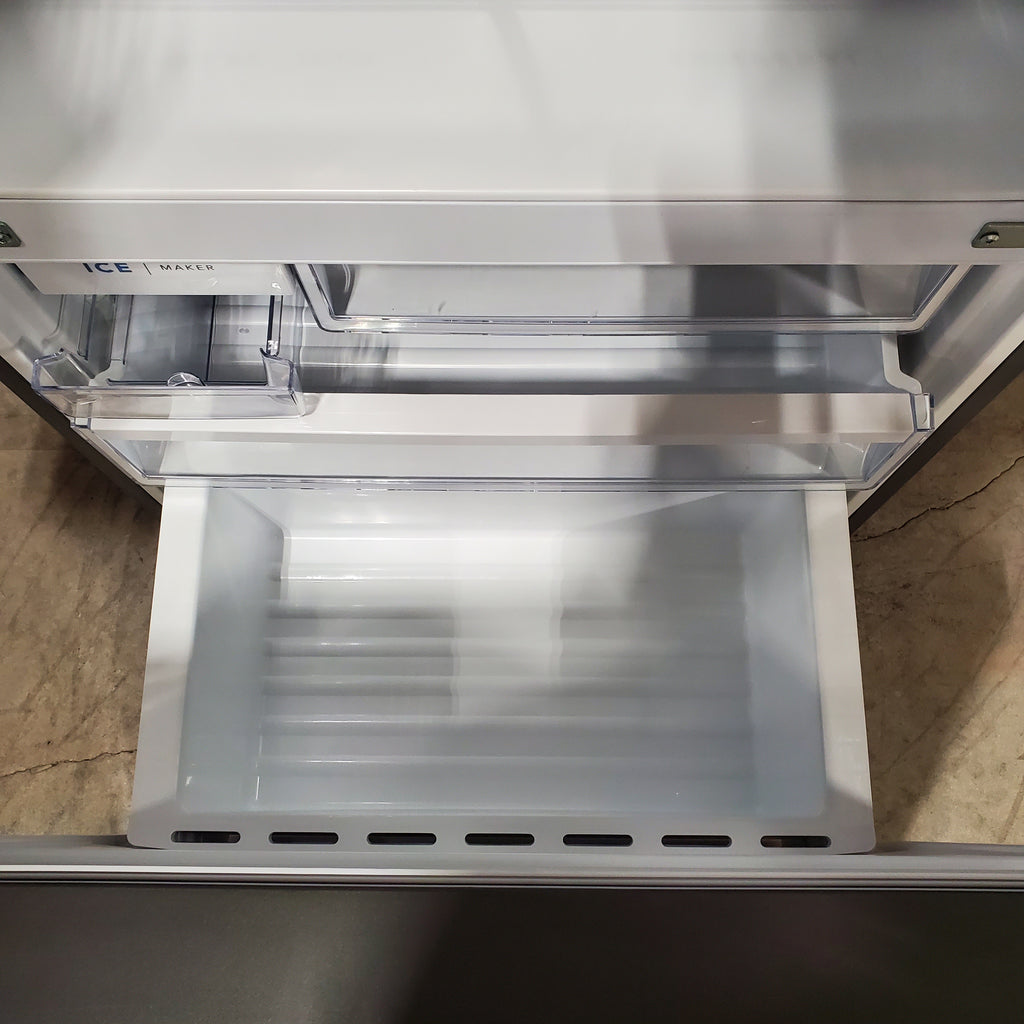 Pictures of Frigidaire 18 Cu. Ft. Counter-Depth French Door Refrigerator FRFG1723AV - Scratch & Dent (Minor) - Neu Appliance Outlet - Discount Appliance Outlet in Austin, Tx