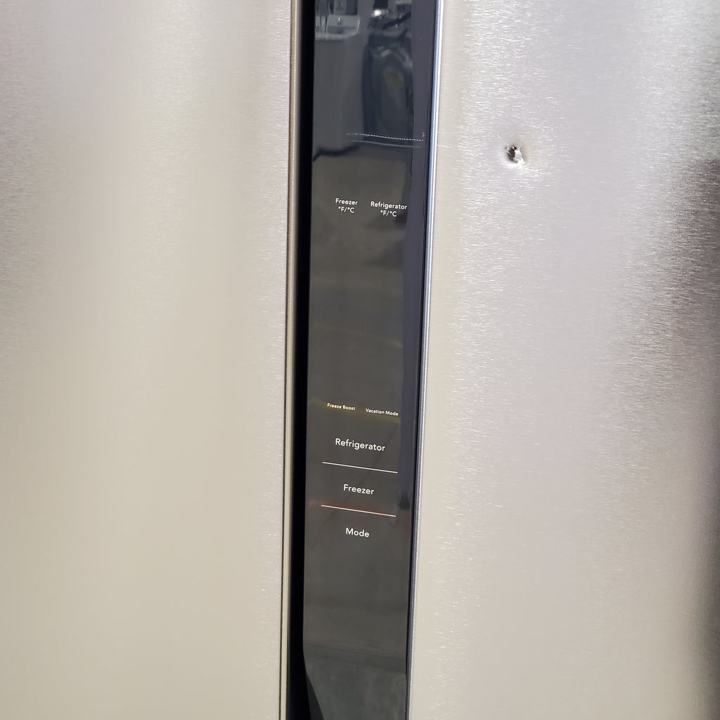 Pictures of Frigidaire 21 Cu. Ft. 36" Counter-Depth Side-by-Side Refrigerator in Fingerprint-Resistant Stainless Steel FRSG2115AV - Scratch & Dent (Minor) - Neu Appliance Outlet - Discount Appliance Outlet in Austin, Tx