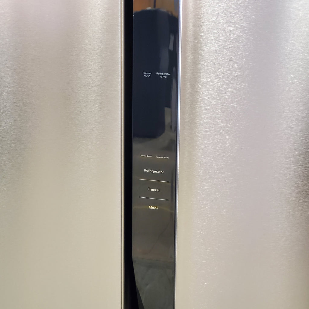 Pictures of Frigidaire 21 Cu. Ft. Counter-Depth Side-by-Side Refrigerator in Fingerprint-Resistant Stainless Steel - 3SD430 - FRSG2115AV - Scratch & Dent (Moderate) - Neu Appliance Outlet - Discount Appliance Outlet in Austin, Tx