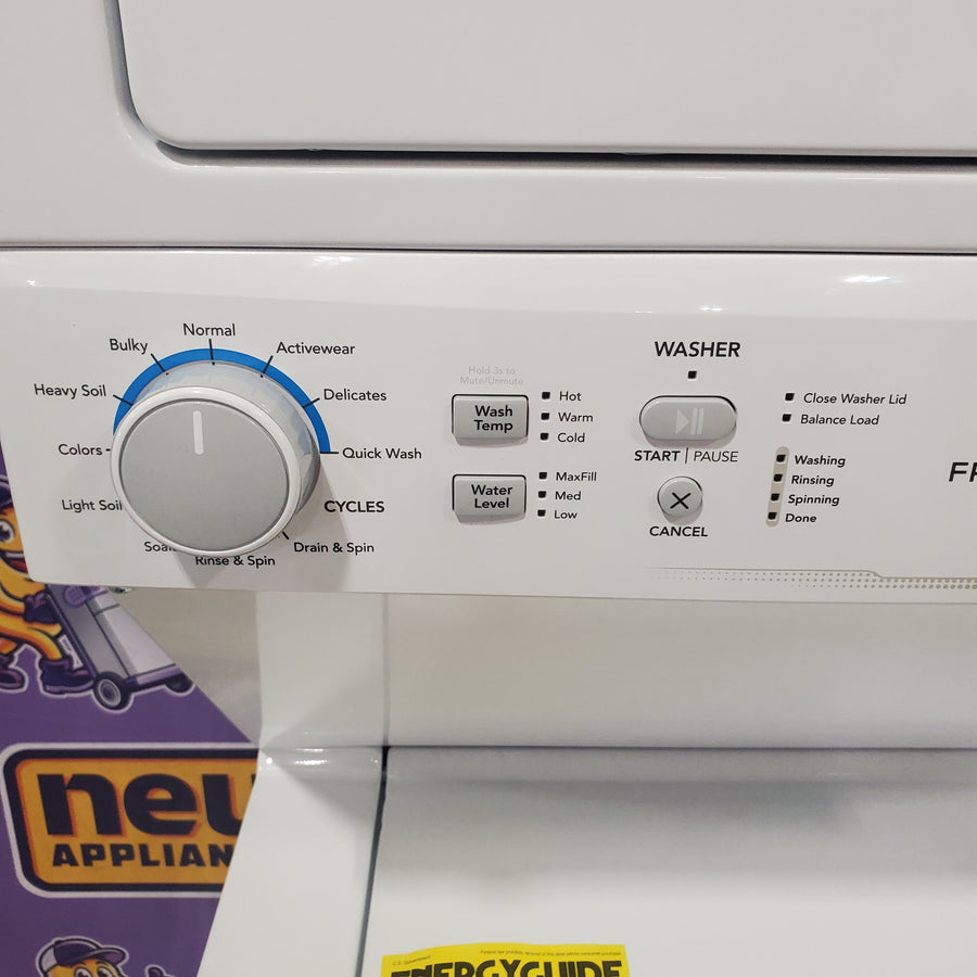 Frigidaire Electric Washer/Dryer Laundry Center - 3.9 Cu. Ft Washer and 5.5 Cu. Ft. Dryer 22SD056 - FLCE7522AW - Open Box