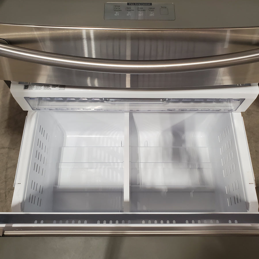 Samsung 28.2 Cu. Ft. 4-Door French Door Refrigerator with Thru-the-Door Ice and Water in Stainless Steel 31135SD255 - RF28HMEDBSR - Scratch & Dent (Moderate)