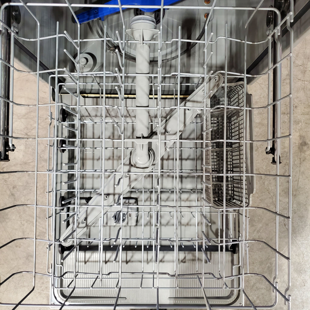 Pictures of Frigidaire Front Control Built In Dishwasher with 5-Level Wash System in Stainless Steel FDPC4221AS - Scratch & Dent (Minor) - Neu Appliance Outlet - Discount Appliance Outlet in Austin, Tx