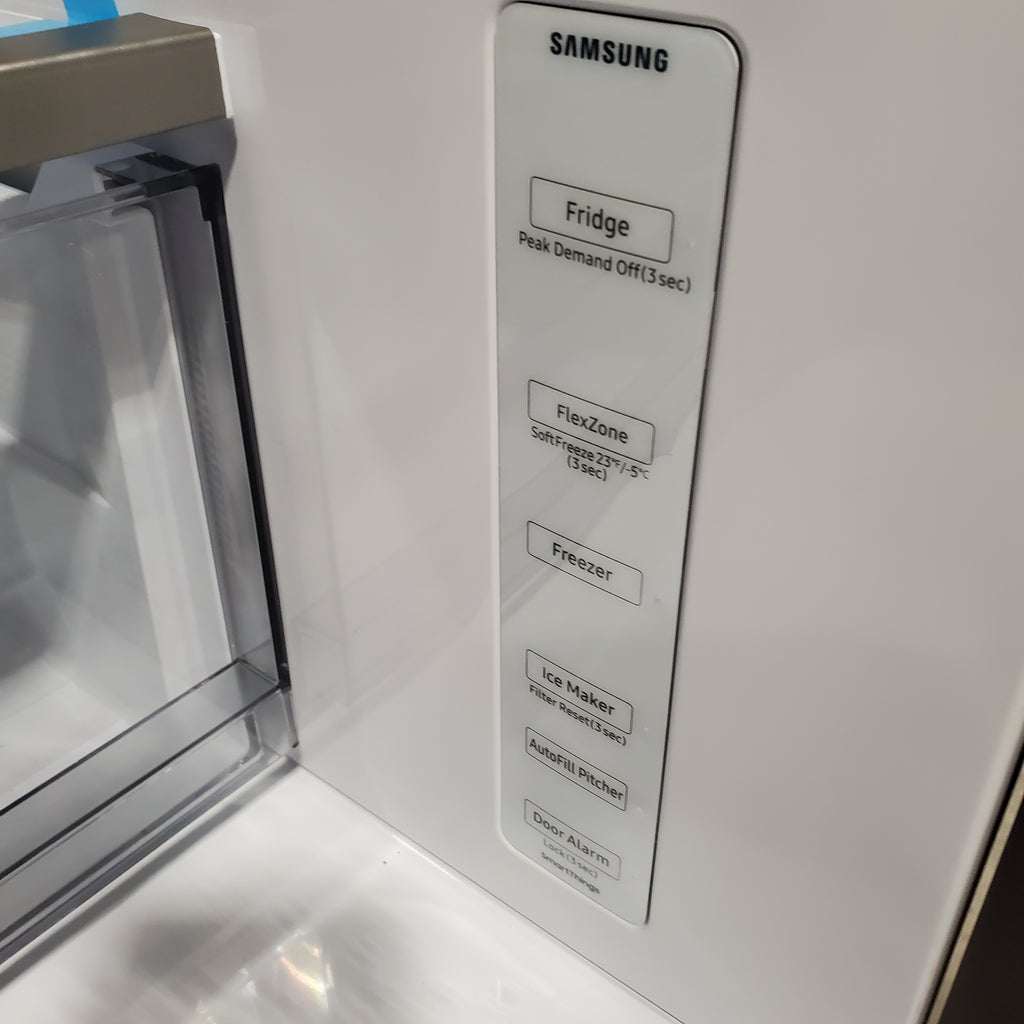 Pictures of Samsung 29 cu. ft. Bespoke 4-Door French Door Refrigerator with Beverage Center™ in Stainless Steel 4SD428 - RF29BB8600QL - Scratch & Dent (Moderate) - Neu Appliance Outlet - Discount Appliance Outlet in Austin, Tx