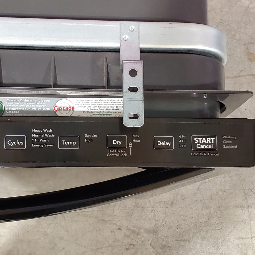 Pictures of Frigidaire Top Control Built-In Plastic Tub Dishwasher with MaxDry 52 dBA in Black 3SD526 - FDPH4316AB - Scratch & Dent (Minor) - Neu Appliance Outlet - Discount Appliance Outlet in Austin, Tx