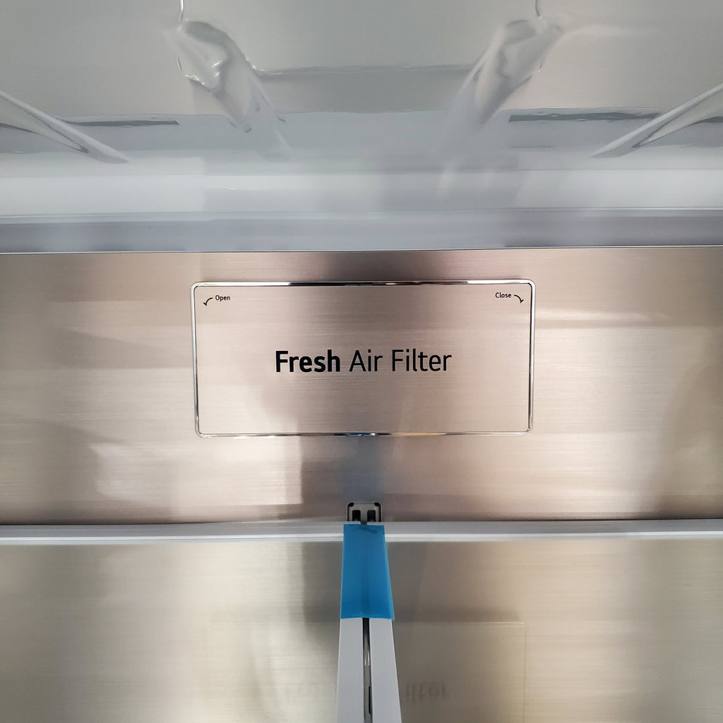 Pictures of LG Counter-Depth MAX™ with Zero Clearance™ 3-Door French Door Refrigerator with Thin Door Design 3SD685 - LF24Z6530S - Scratch & Dent (Minor) - Neu Appliance Outlet - Discount Appliance Outlet in Austin, Tx