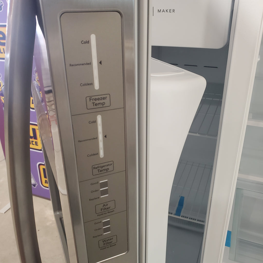 Pictures of Frigidaire 25.6-cu ft ENERGY STAR Side-by-Side Refrigerator with Ice Maker in Fingerprint Resistant Stainless Steel - 3SD675 - FRSS26L3AF - Scratch and Dent (Minor) - Neu Appliance Outlet - Discount Appliance Outlet in Austin, Tx
