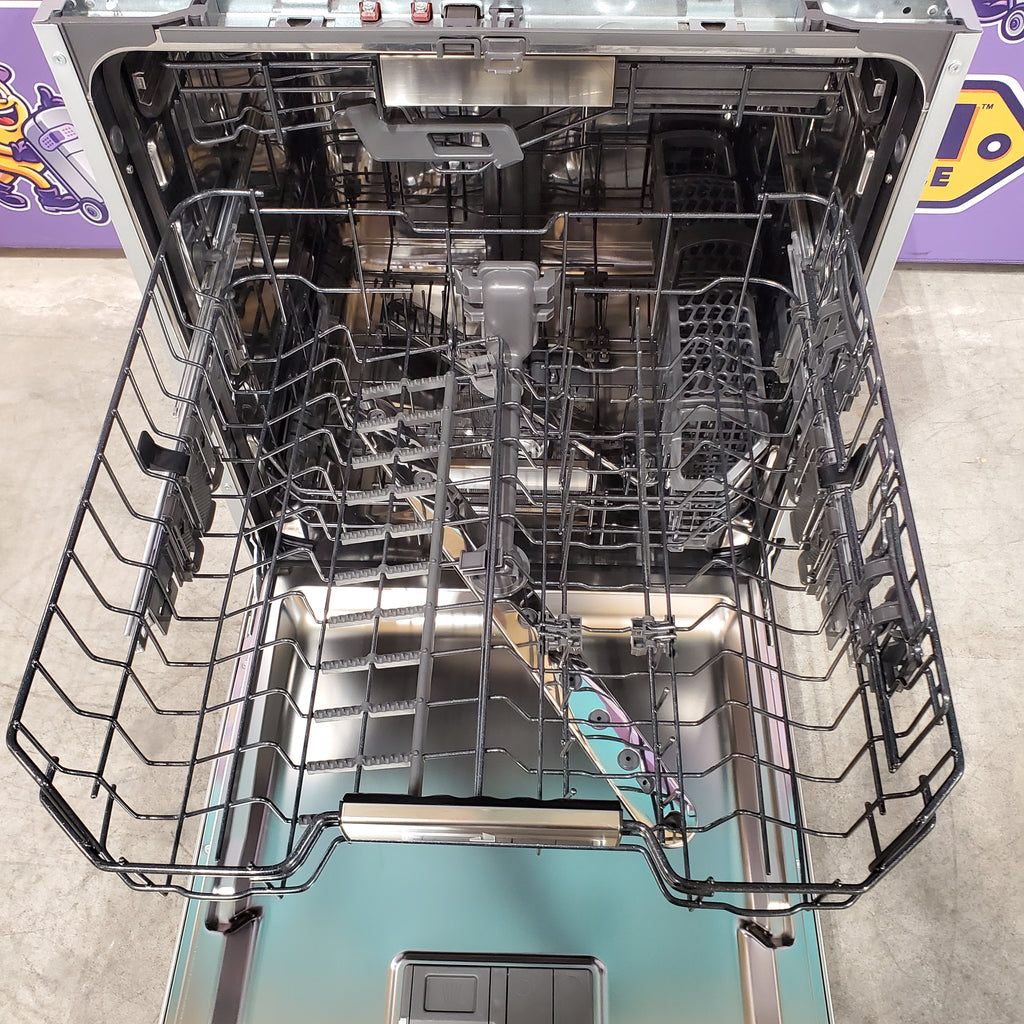 Pictures of JennAir 24" RISE™ Fully Integrated Dishwasher with 3rd Level Rack with Wash JDAF5924RL - Open Box - Neu Appliance Outlet - Discount Appliance Outlet in Austin, Tx