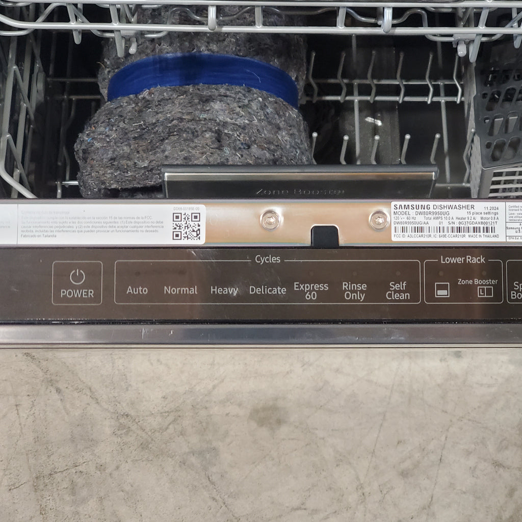 Pictures of Samsung AutoRelease Smart 39dBA Dishwasher with Linear Wash in Fingerprint Resistant Black Stainless Steel DW80R9950UG - Scratch and dent (minor) - Neu Appliance Outlet - Discount Appliance Outlet in Austin, Tx