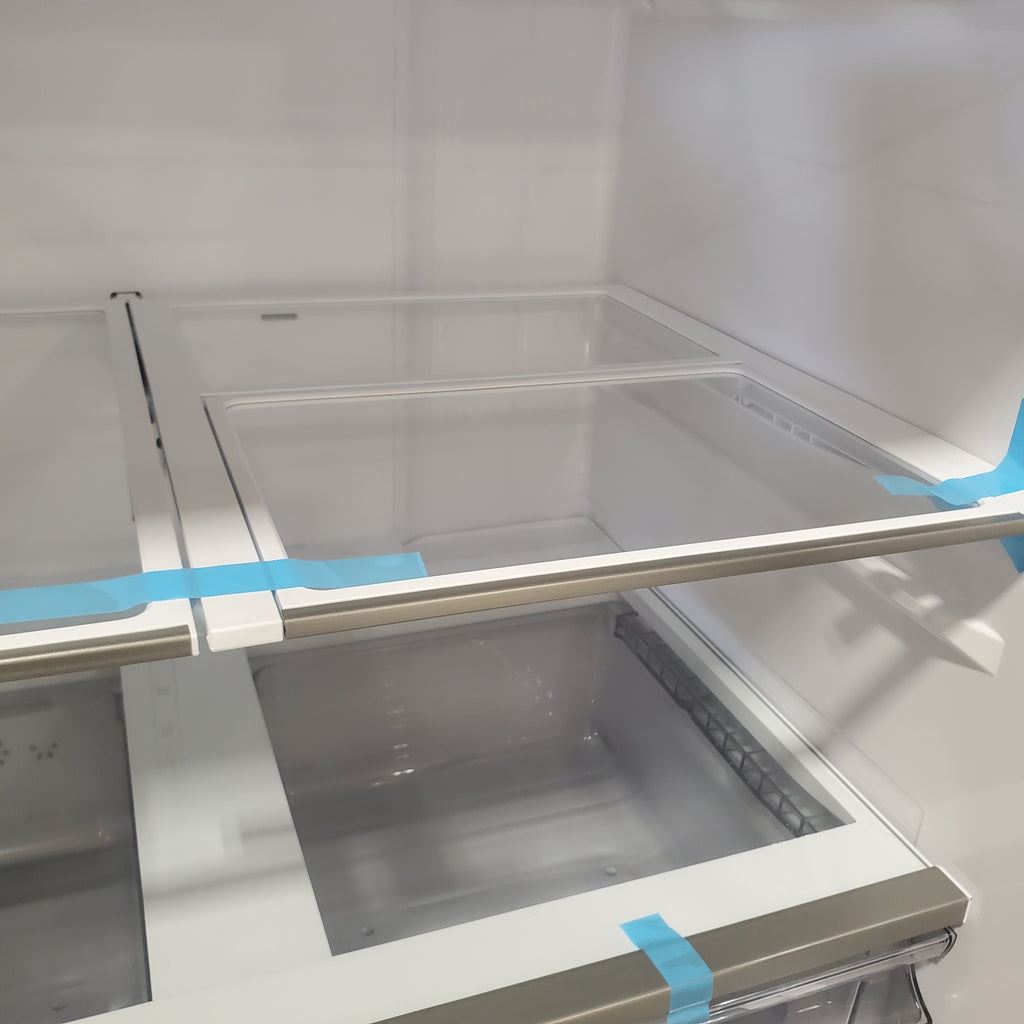 Pictures of Samsung 31.5-cu ft 3-Door Smart French Door Refrigerator with Dual Ice Maker (Stainless Steel) ENERGY STAR RF32CG5300SR - Scratch & Dent - Minor - Neu Appliance Outlet - Discount Appliance Outlet in Austin, Tx