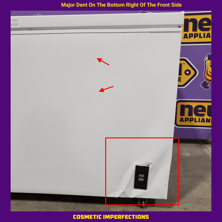Frigidaire 20 Cu. Ft. Garage Ready Chest Freezer in White 20132SD316 - FFCL2042AW - Scratch & Dent (Major)