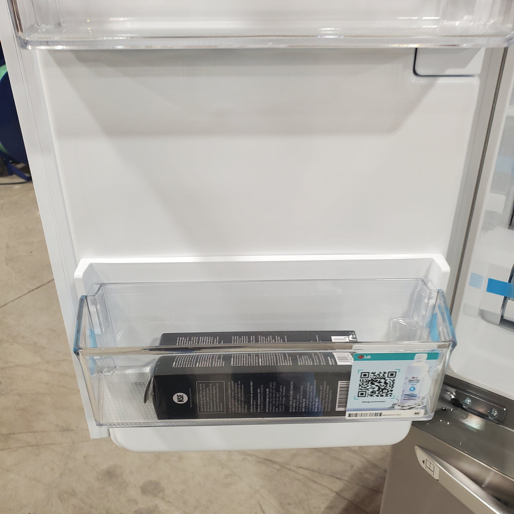 Pictures of LG 28 cu. ft. 4-Door French Door, Standard Depth, Ice & Water, Double Freezer, Stainless Steel 3SD677 - LMXS28626S - Scratch & Dent (Minor) - Neu Appliance Outlet - Discount Appliance Outlet in Austin, Tx