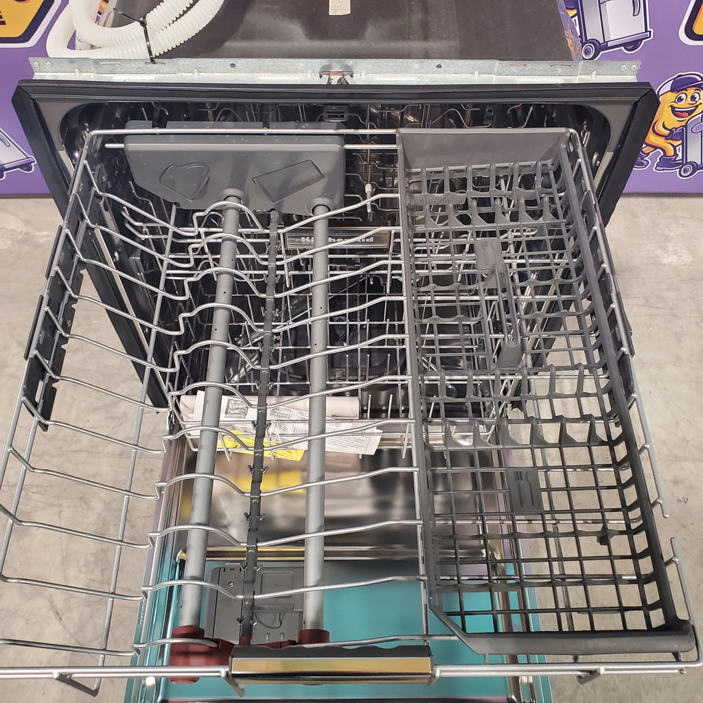 Pictures of KitchenAid 24-in Front Control Built-in Dishwasher With Third Rack ( Stainless Steel with PRINTSHIELD Finish ) - KDFE204KPS - Scratch and Dent (Minor) - Neu Appliance Outlet - Discount Appliance Outlet in Austin, Tx