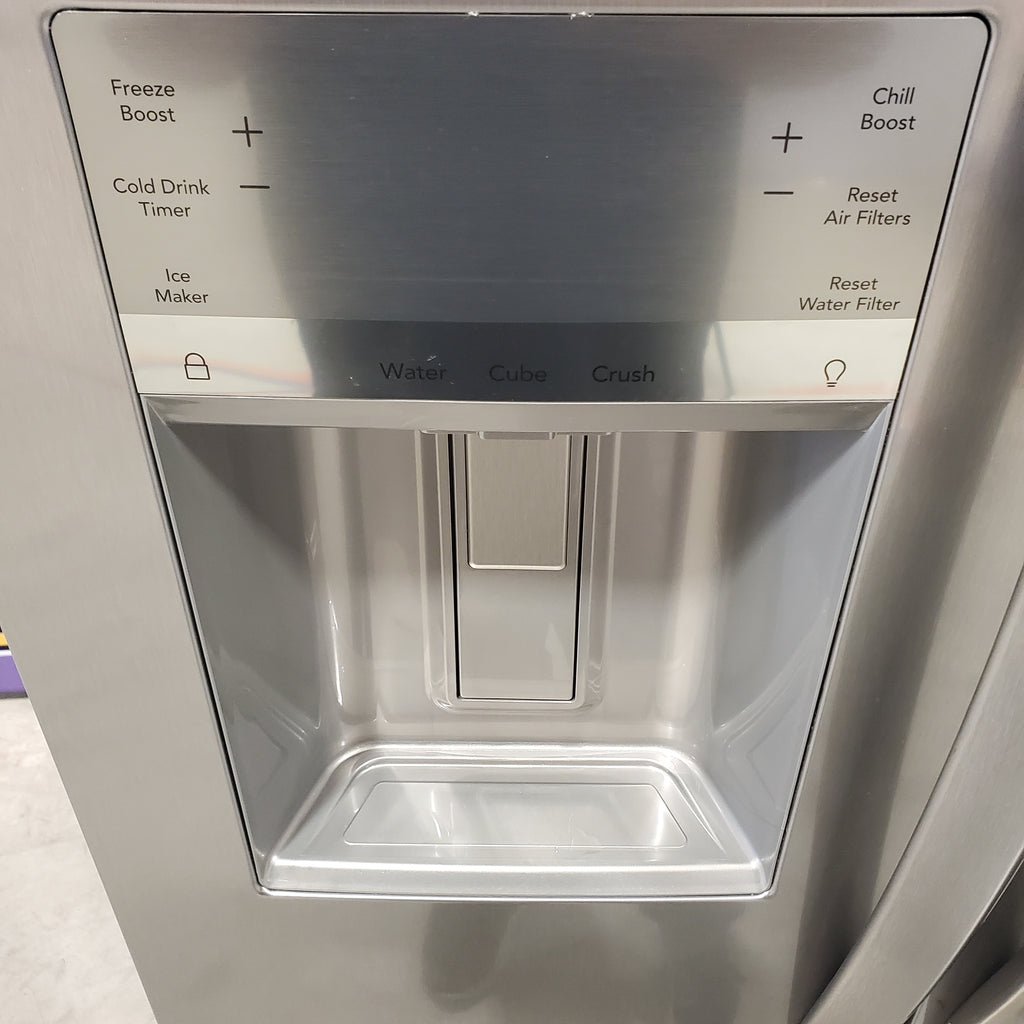 Pictures of Smudge Proof Stainless Steel ENERGY STAR Frigidaire Gallery 25.6 cu. ft. Side by Side Refrigerator with Exterior Water and Ice Dispenser - Scratch & Dent - (Minor) - Neu Appliance Outlet - Discount Appliance Outlet in Austin, Tx