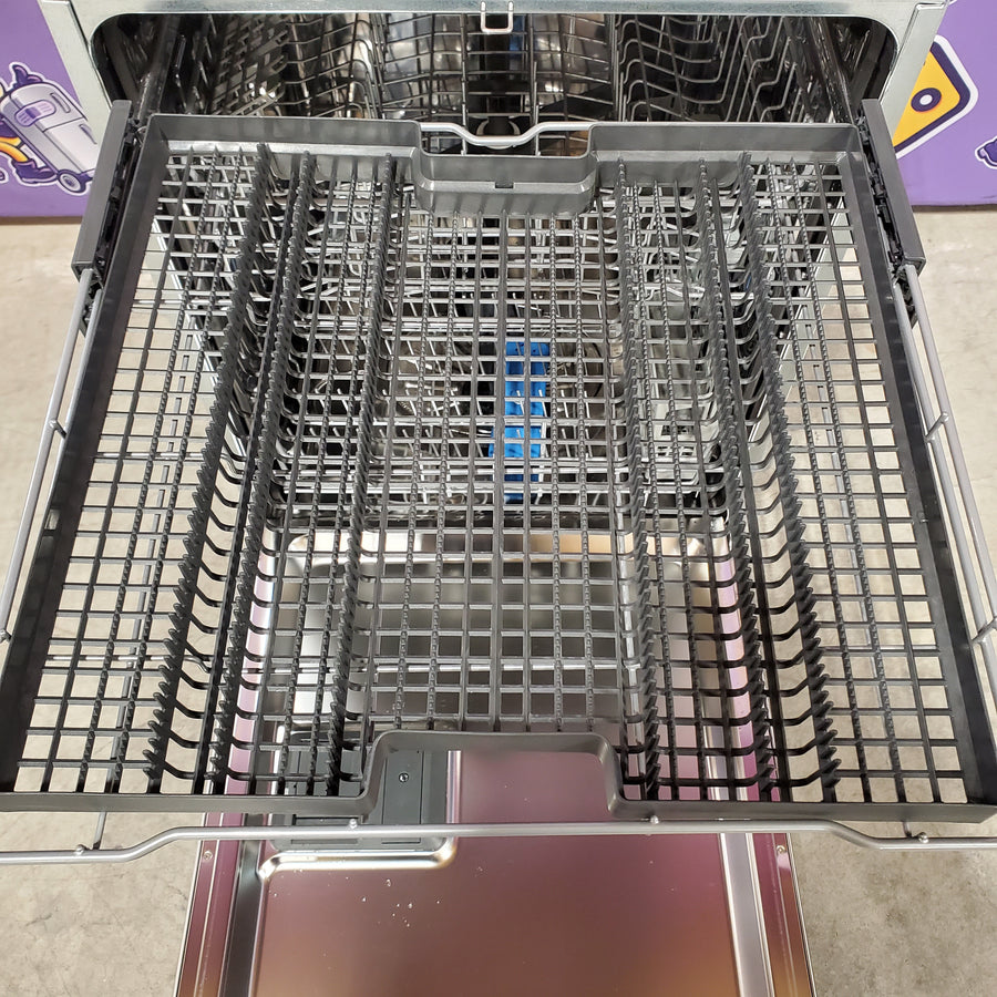 Frigidaire Stainless Steel Tub Dishwasher with Third Rack FDSH4501AS - Scratch & Dent (Moderate)