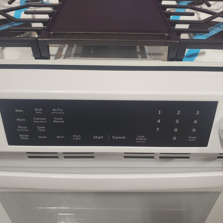 GE 30 in. 5-Burners Slide-In Smart Gas Convection Range in White with EasyWash Oven Tray And No-Preheat Air Fry GGS600AVWW - Scratch & Dent (Minor)