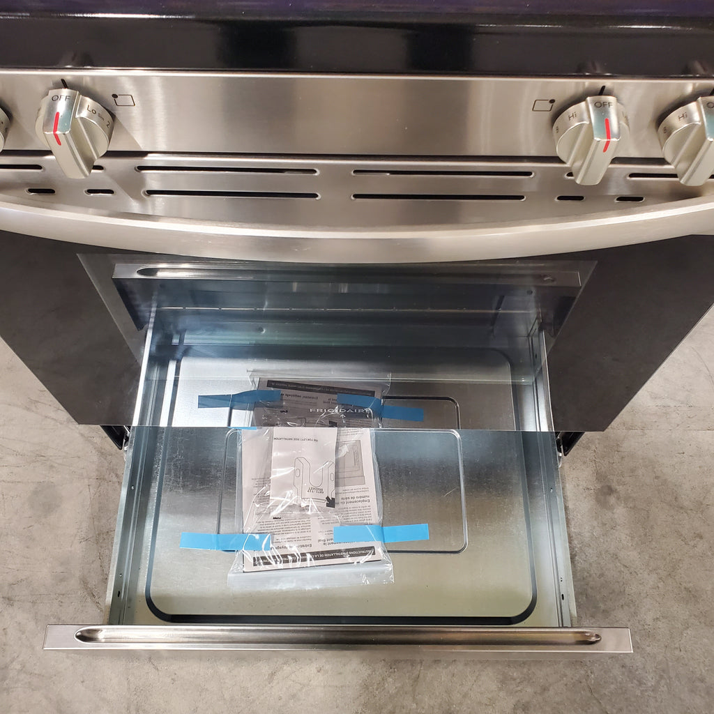 Pictures of Frigidaire 30" Electric Range with Five Cooktop Element, Air Fry and Self Cleaning FCRE3083AS - Open Box - Neu Appliance Outlet - Discount Appliance Outlet in Austin, Tx