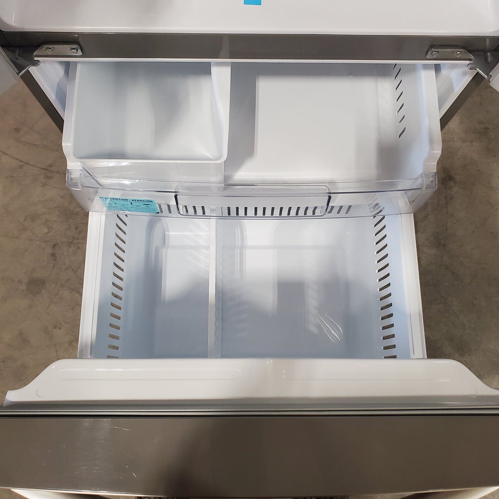 Pictures of LG 22 cu. ft. 30-inch Wide French Door Refrigerator in Stainless Steel LFCS22520S - Scratch & Dent (Moderate) - Neu Appliance Outlet - Discount Appliance Outlet in Austin, Tx