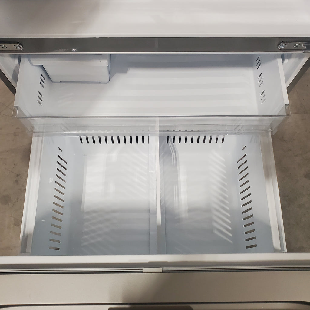 Pictures of LG 31 cu. ft. Smart Standard-Depth MAX™ French Door Refrigerator with InstaView® Door-in-Door-LF31S6360S-Scratch and Dent(Minor) - Neu Appliance Outlet - Discount Appliance Outlet in Austin, Tx