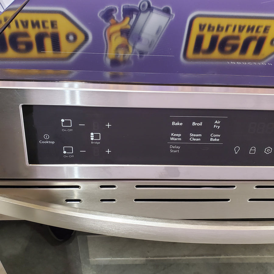 Frigidaire 4 Burners 5.3-cu ft, Air Fry Convection Oven Slide-In Single Induction Range in Stainless Steel 3SD1036 - FCFI3082BS - Scratch & Dent (Minor)