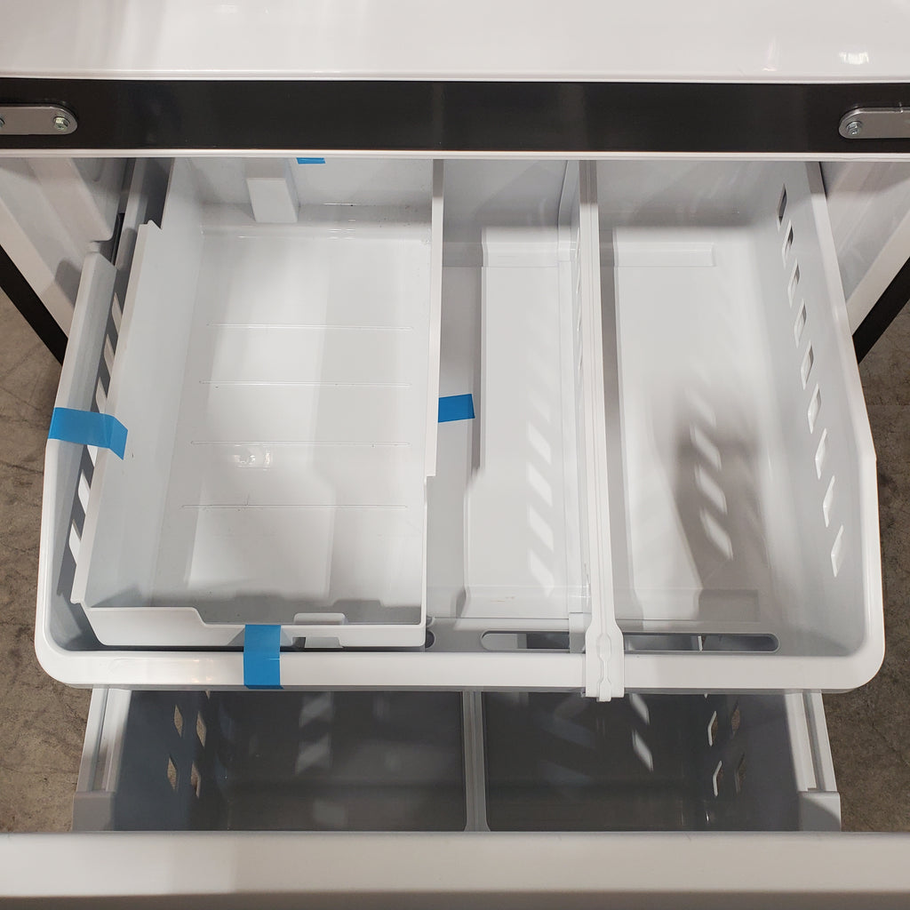 Pictures of GE® ENERGY STAR® 30" Wide 20.8 Cu. Ft. French-Door Refrigerator with Icemaker and Advanced Water Filtration GNE21FYKFS - Scratch & Dent (Minor) - Neu Appliance Outlet - Discount Appliance Outlet in Austin, Tx