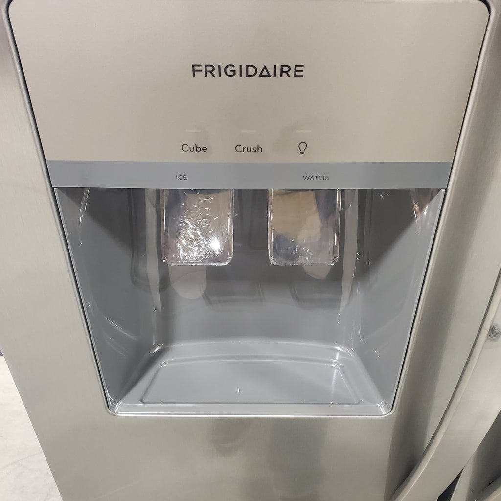 Pictures of Frigidaire 25.6-cu ft ENERGY STAR Side-by-Side Refrigerator with Ice Maker in Fingerprint Resistant Stainless Steel - 3SD675 - FRSS26L3AF - Scratch and Dent (Minor) - Neu Appliance Outlet - Discount Appliance Outlet in Austin, Tx