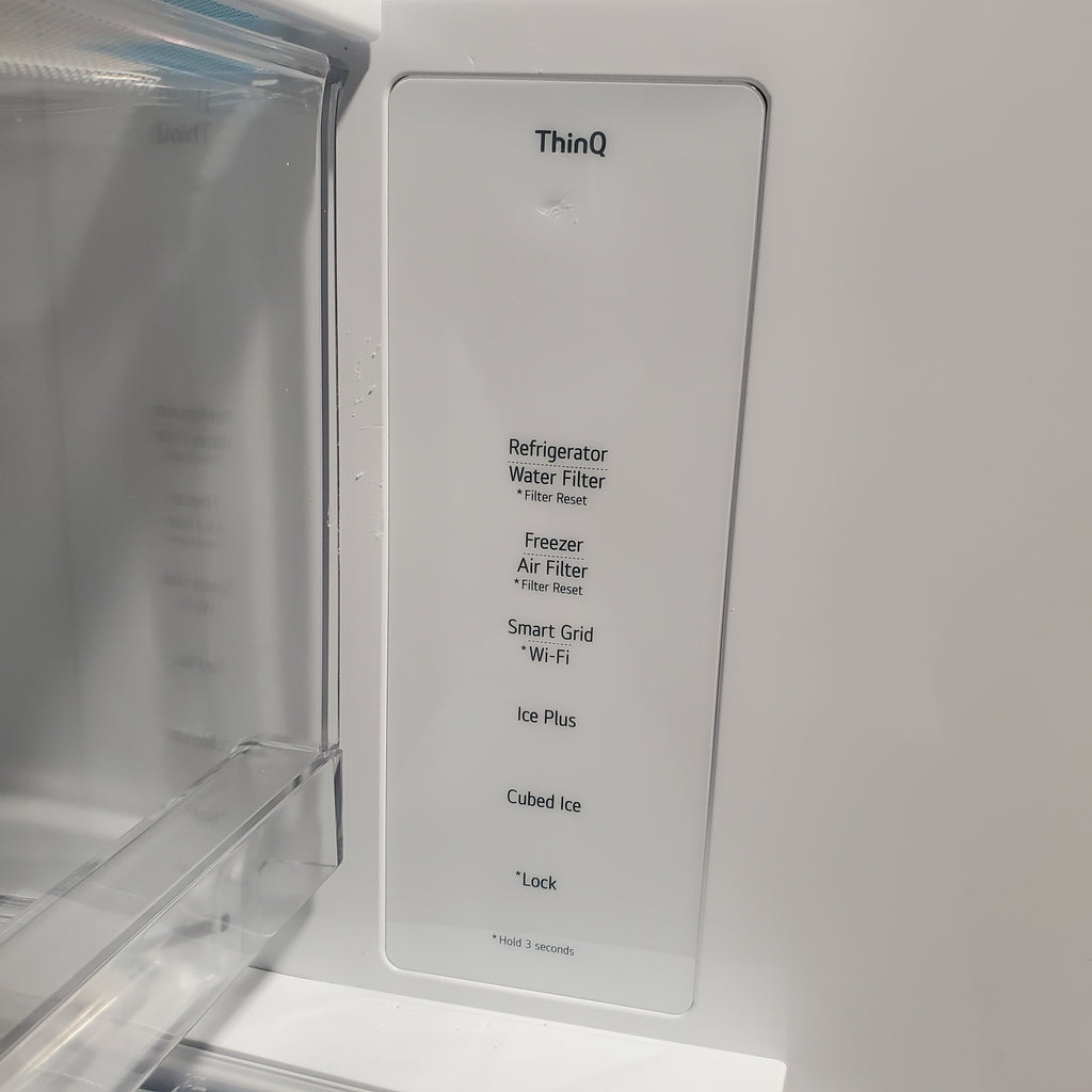 Pictures of 26.5-cu ft Counter-depth Smart French Door Refrigerator with Ice Maker (Stainless Steel) ENERGY STAR -LRFLC2706S -Scratch and Dent (Minor) - Neu Appliance Outlet - Discount Appliance Outlet in Austin, Tx