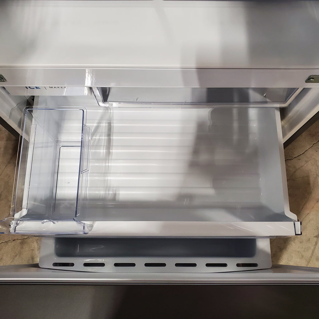 Pictures of Frigidaire 18 Cu. Ft. Counter-Depth French Door Refrigerator FRFG1723AV - Scratch & Dent (Minor) - Neu Appliance Outlet - Discount Appliance Outlet in Austin, Tx