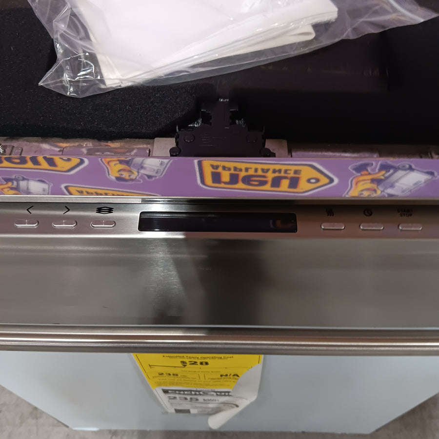 ASKO Dishwasher in Stainless Steel with Super Cleaning System™ and 8 Steel™ 1111395 - DBI663THS - Scratch & Dent (Minor)