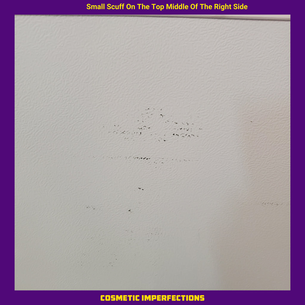 Pictures of Magic Chef 7.0 cu. ft. Chest Freezer in White with 7.0 Cu. Ft. Capacity, Manual Defrost, and Sliding-Bulk Storage Baskets HMCF7W4 - Scratch & Dent (Minor) - Neu Appliance Outlet - Discount Appliance Outlet in Austin, Tx