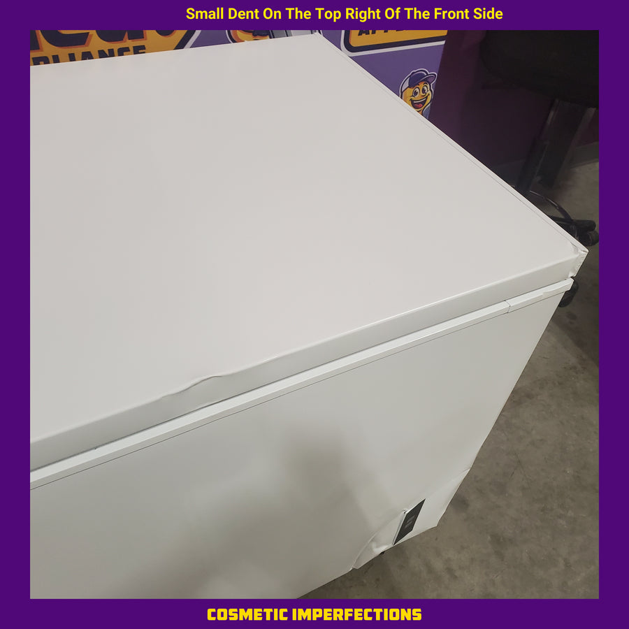 Frigidaire 25 Cu. Ft. Garage Ready Chest Freezer with LED Light and Adjustable Temperature Control 3SD824 - FFCL2542AW - Scratch & Dent (Major)