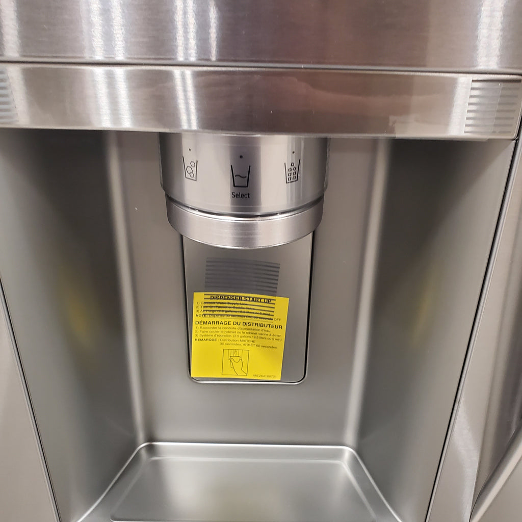 Pictures of Print Proof Stainless Steel 29 cu. ft. Smart Standard-Depth MAX™ 4-Door French Door Refrigerator with Full-Convert Drawer™ 3SD678 - LF29H8330S - Scratch & Dent - Major - Neu Appliance Outlet - Discount Appliance Outlet in Austin, Tx