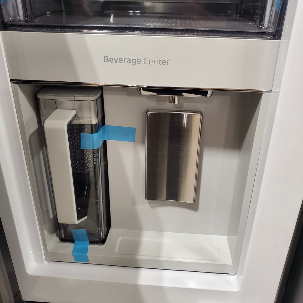 Pictures of Samsung 29 cu. ft. Bespoke 4-Door French Door Refrigerator with Beverage Center™ in Stainless Steel 4SD428 - RF29BB8600QL - Scratch & Dent (Moderate) - Neu Appliance Outlet - Discount Appliance Outlet in Austin, Tx