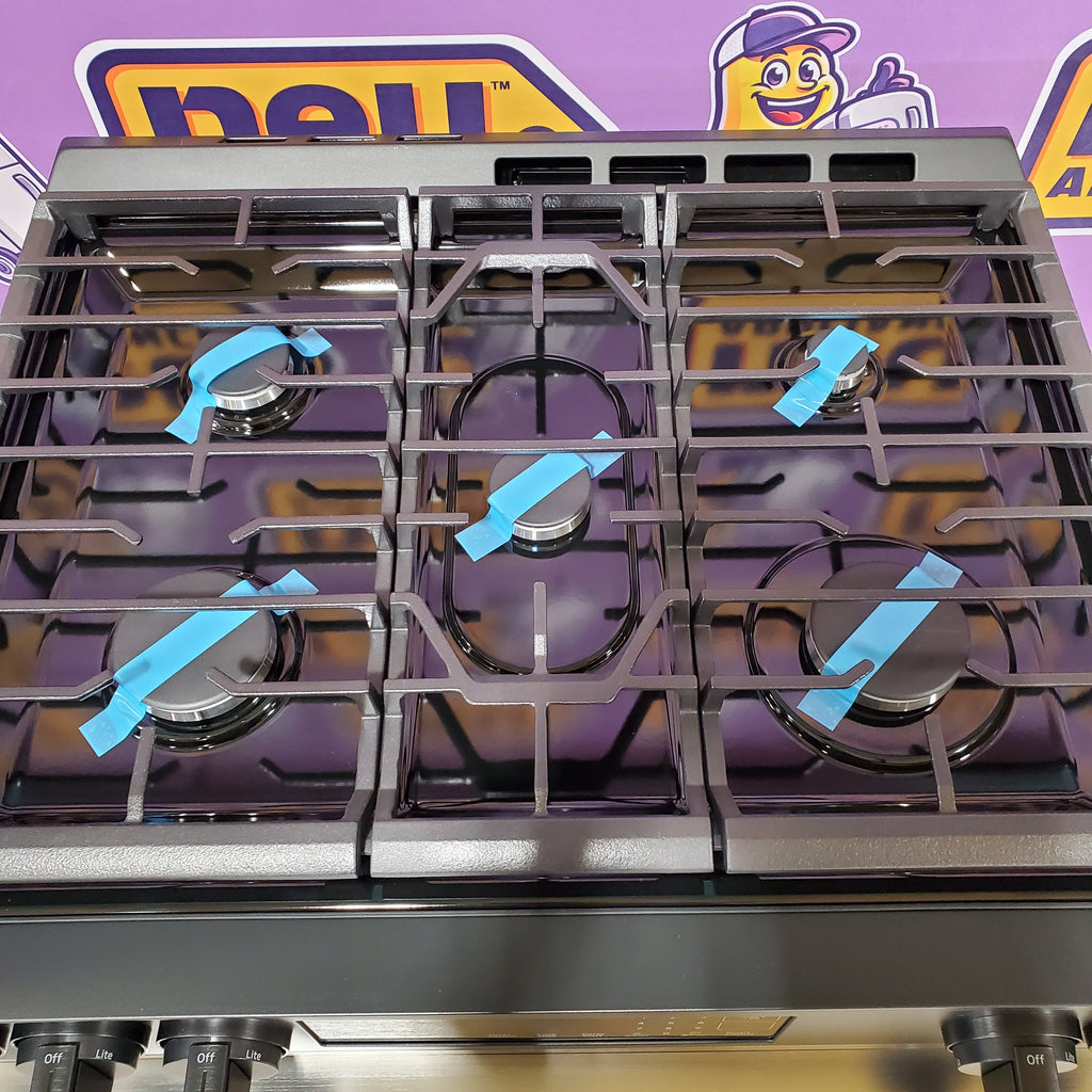 Pictures of Samsung Bespoke 6.0 cu. ft. Smart Slide-In Gas Range with Precision Knobs in Stainless Steel NSG6DG8100SR - Scratch & Dent (Minor) - Neu Appliance Outlet - Discount Appliance Outlet in Austin, Tx