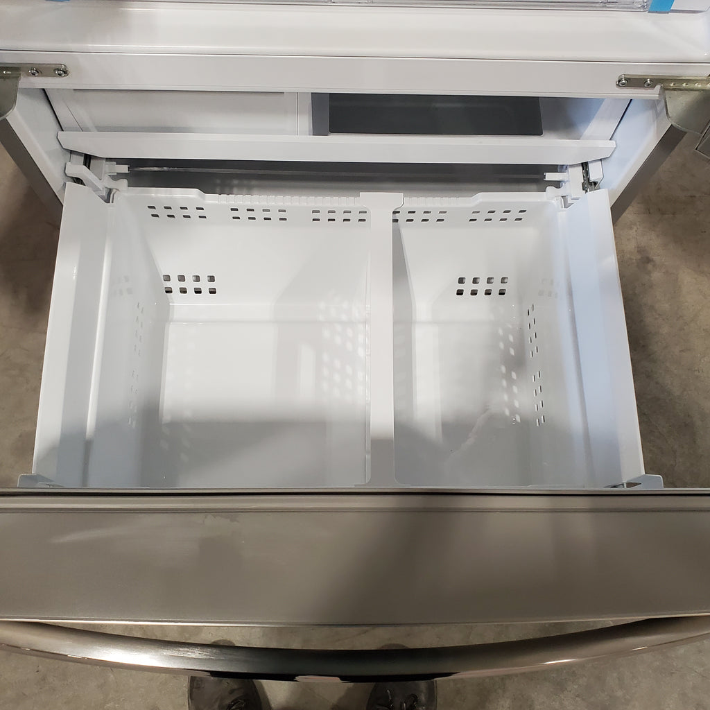 Pictures of Frigidaire 27.8-cu ft French Door Refrigerator with Dual Ice Maker (Fingerprint Resistant Stainless Steel) ENERGY STAR GRFS2853AF - Scratch & Dent (Minor) - Neu Appliance Outlet - Discount Appliance Outlet in Austin, Tx