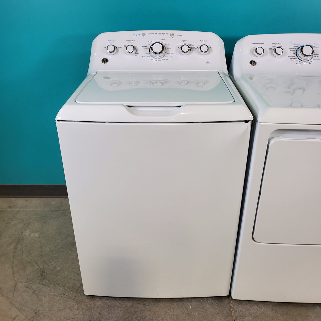 Pictures of Neu Select GE High Capacity Agitator Washer & Gas Dryer Set: 4.2 cu. ft. High Capacity Agitator Washer With Extra Water Cycle / Option & 7.2 cu. ft. Gas Dryer With Auto Sensor Dry - Certified Refurbished - Neu Appliance Outlet - Discount Appliance Outlet in Austin, Tx
