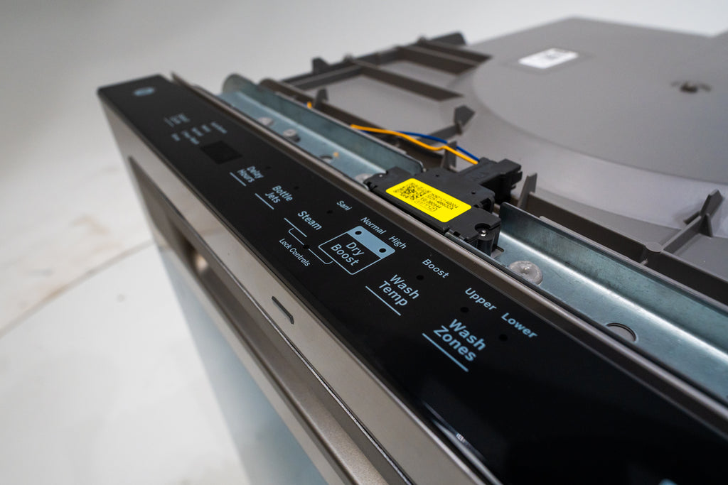 Pictures of GE® ENERGY STAR® Top Control with Plastic Interior Dishwasher with Sanitize Cycle & Dry Boost GDP630PYRFS - New in Box - Neu Appliance Outlet - Discount Appliance Outlet in Austin, Tx