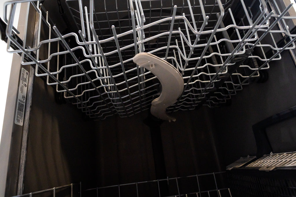 Pictures of GE® ENERGY STAR® Top Control with Plastic Interior Dishwasher with Sanitize Cycle & Dry Boost GDP630PYRFS - New in Box - Neu Appliance Outlet - Discount Appliance Outlet in Austin, Tx